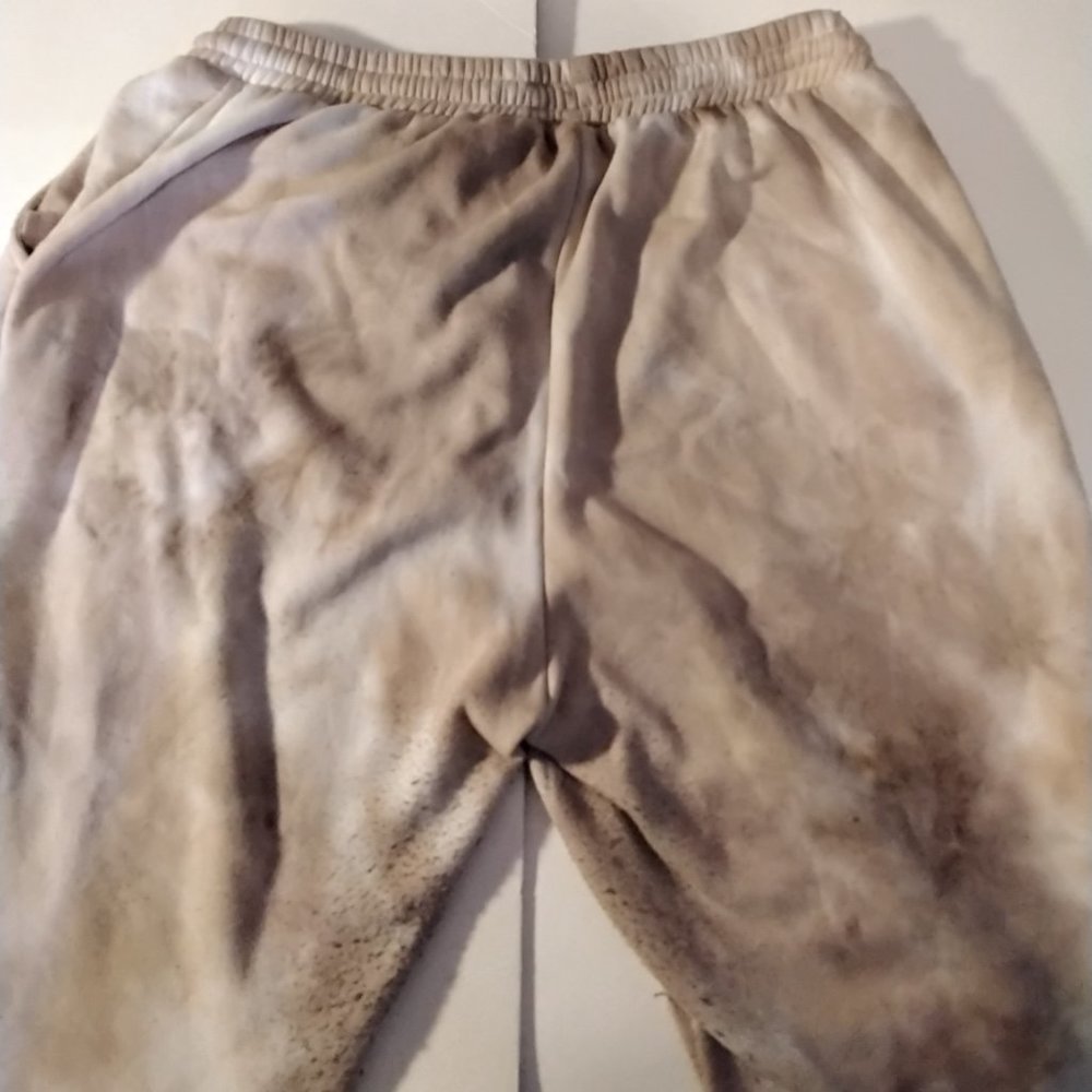 Sweats - Picture 3 of 5